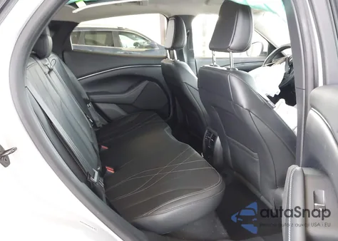 2022 Ford Mustang Mach-E Select z USA, uszkodzony, nr VIN 3FMTK1RMXNMA44302